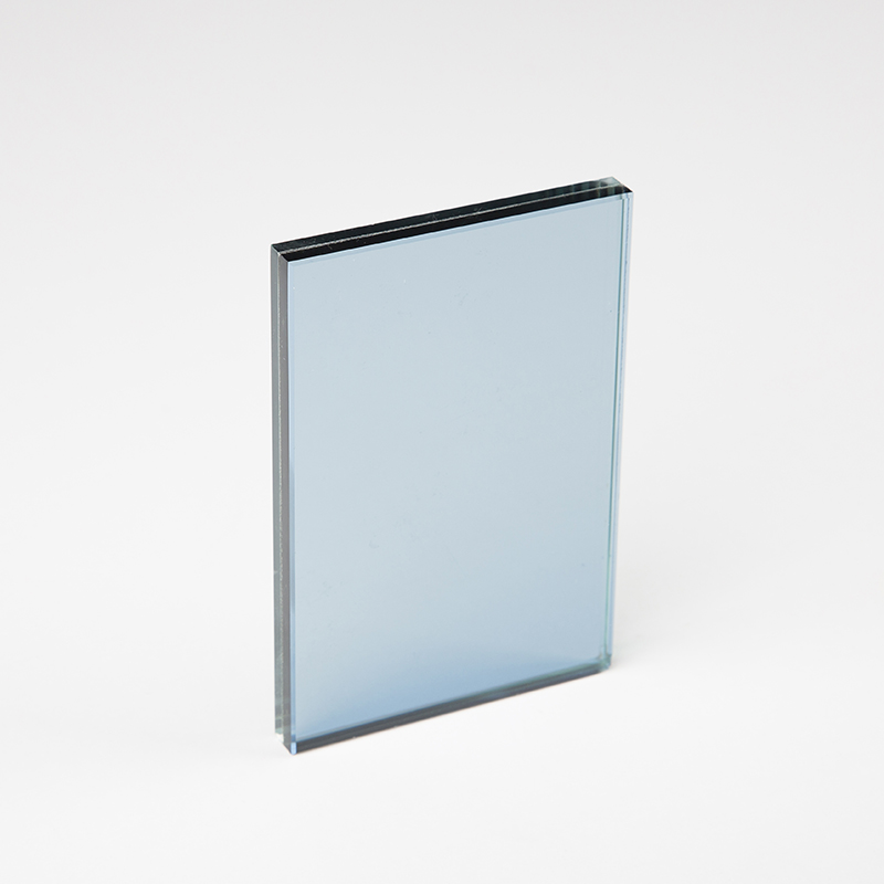 66.2 Vidrio laminado reflectante transparente de azul Ford
